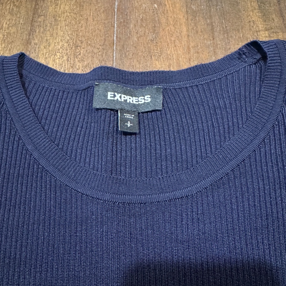 TWO Express Ribbed Knit Tops - Picture 3 of 6